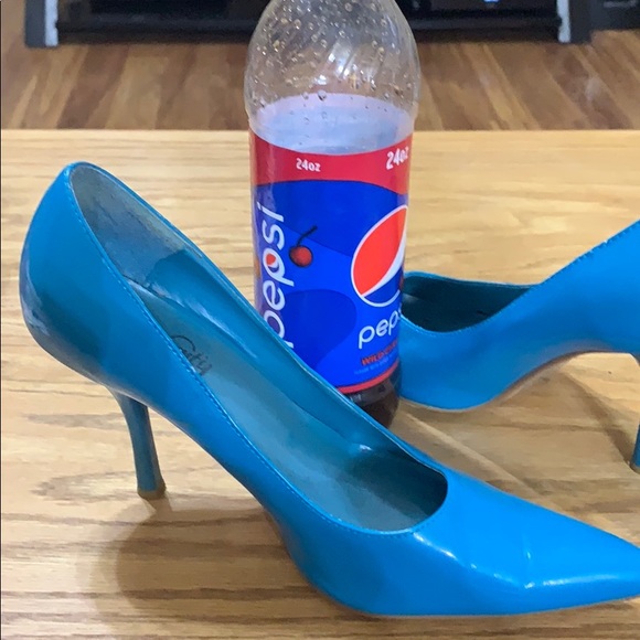 Stilettos - Picture 5 of 5